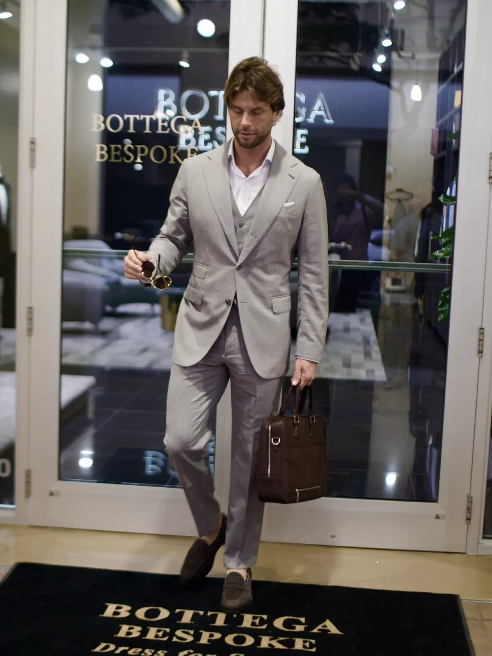 Stepping out of the showroom door on San Lorenzo